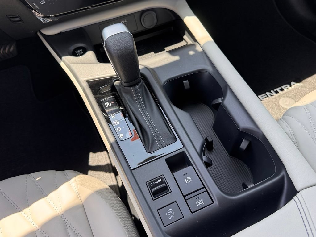 New 2026 Nissan Sentra SL w/ Floor Mat Package FWD image 17
