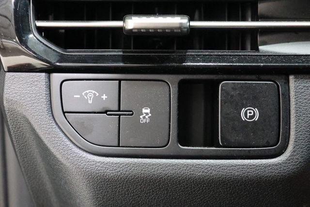 Used 2026 Kia Sportage LX FWD image 20