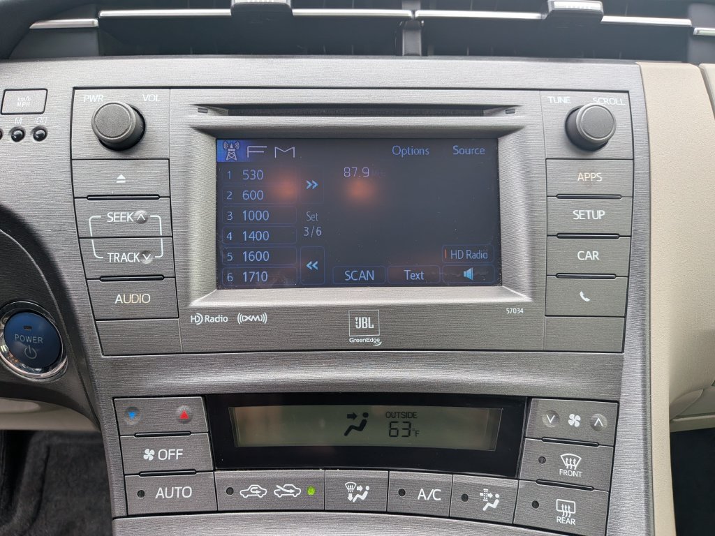 Used 2013 Toyota Prius Four FWD image 19