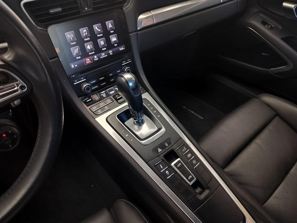 Certified 2019 Porsche 911 Targa 4S AWD/4WD image 20