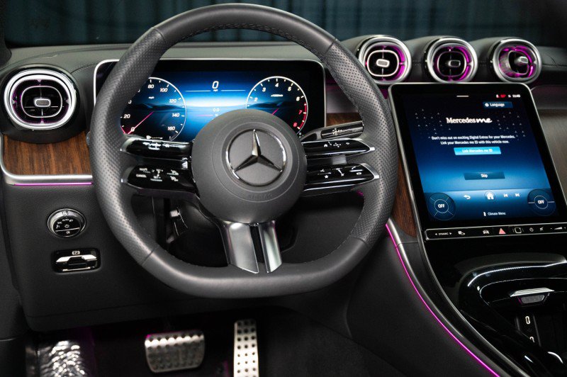 Certified 2026 Mercedes-Benz GLC 300 4MATIC image 17