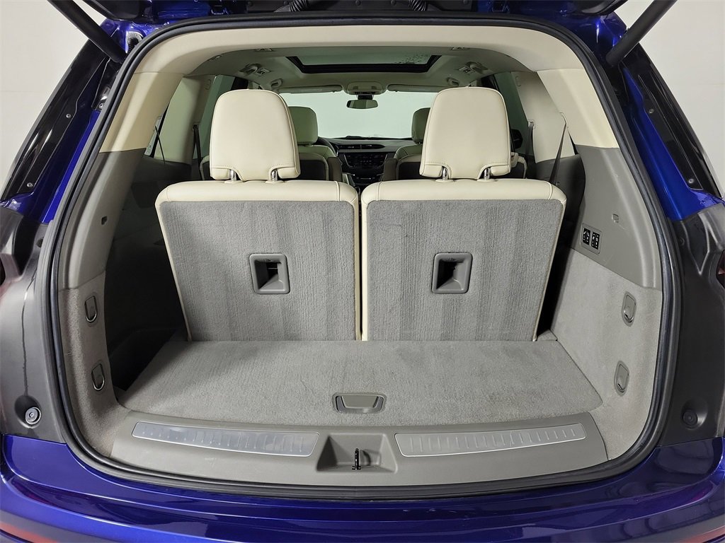 Certified 2023 Cadillac XT6 Premium Luxury image 8