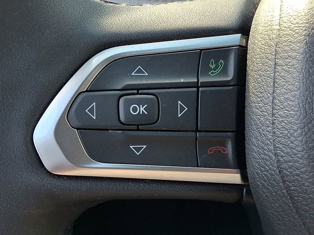 Used 2024 Jeep Compass Limited image 23