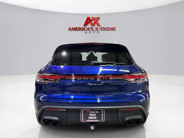 Used 2024 Porsche Macan image 6