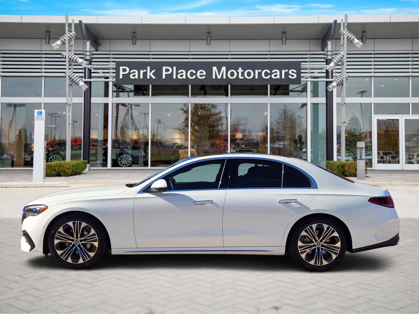 Certified 2025 Mercedes-Benz E 350 Sedan image 3