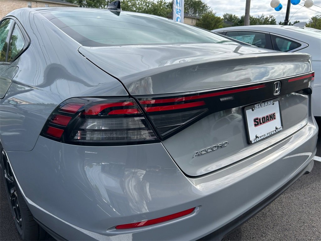 New 2025 Honda Accord SE image 18