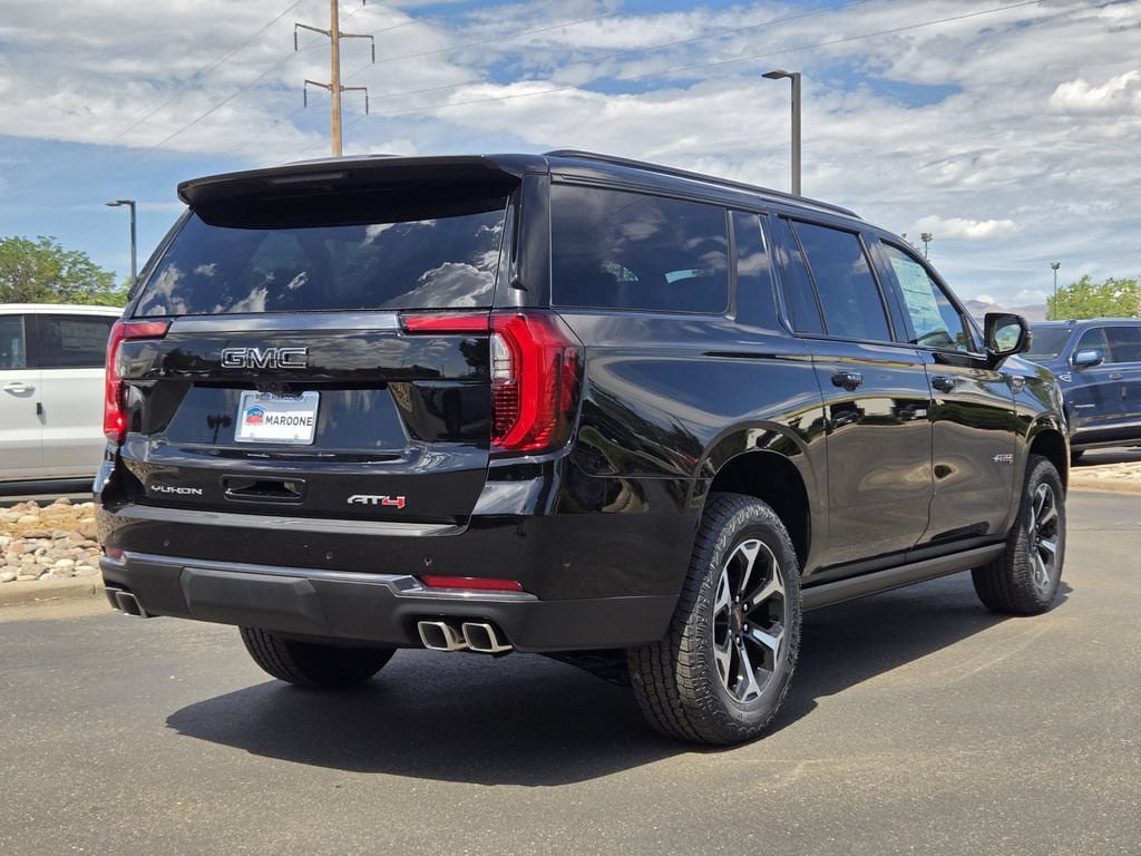 New 2026 GMC Yukon XL AT4 w/ AT4 Premium Package AWD/4WD image 4