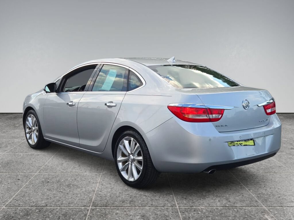 Used 2013 Buick Verano Leather FWD image 16