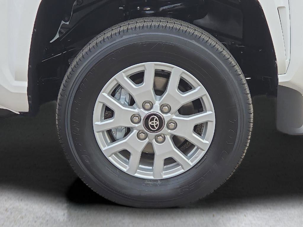 Used 2026 Toyota Tacoma SR image 11