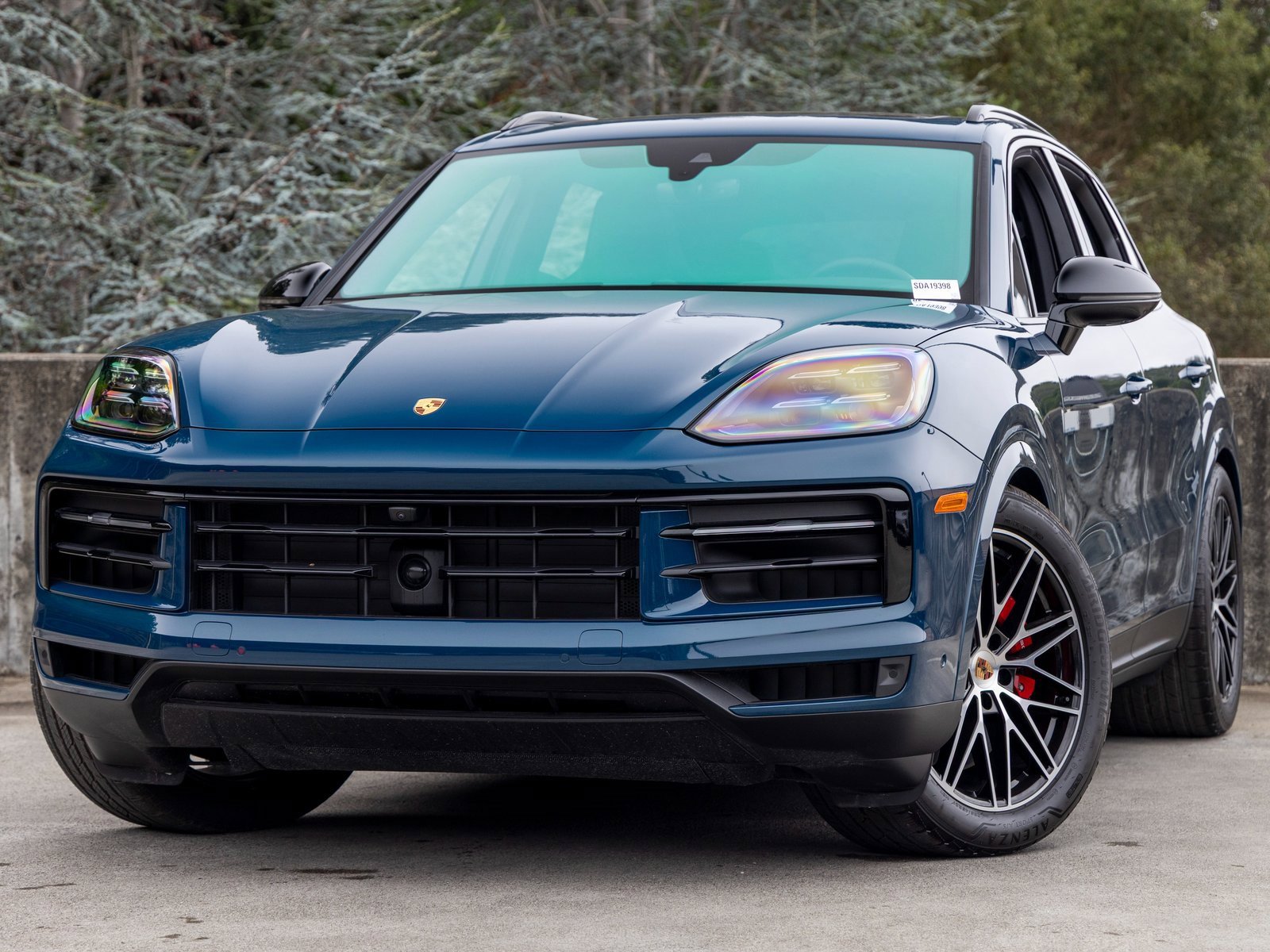 New 2025 Porsche Cayenne S