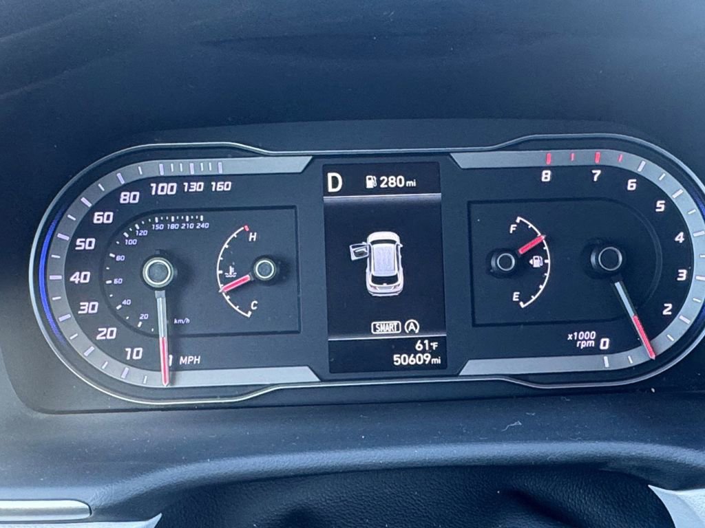 Certified 2022 Hyundai Tucson SEL w/ Cargo Package image 17