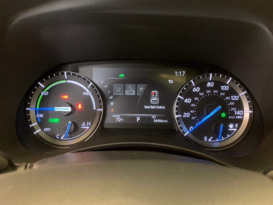 Used 2021 Toyota Highlander XLE AWD/4WD image 26