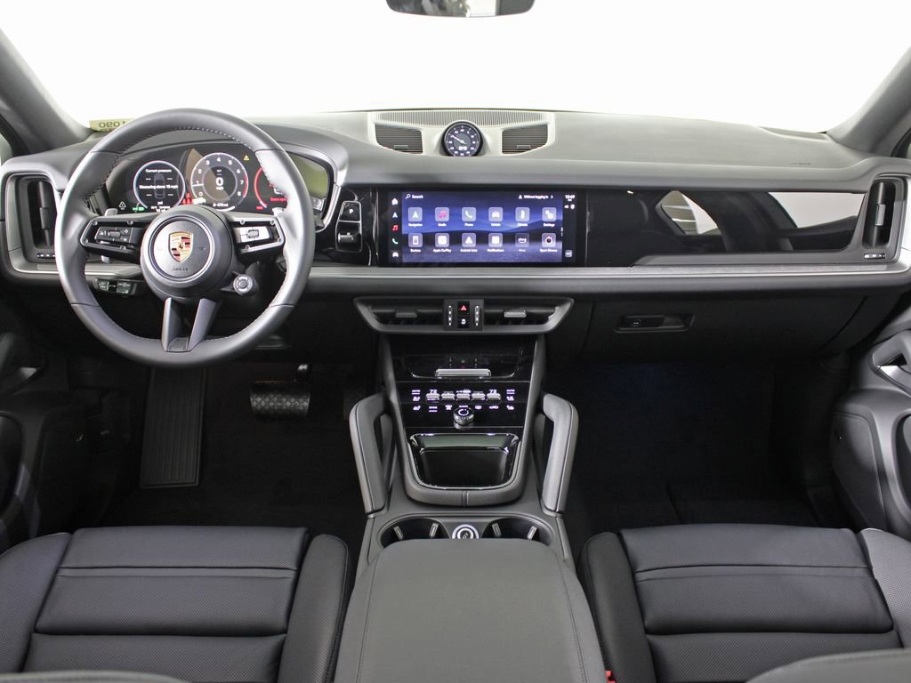 Certified 2026 Porsche Cayenne Coupe image 19