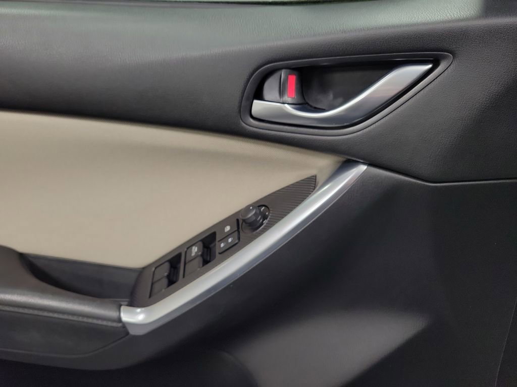 Used 2016 MAZDA CX-5 Touring image 22