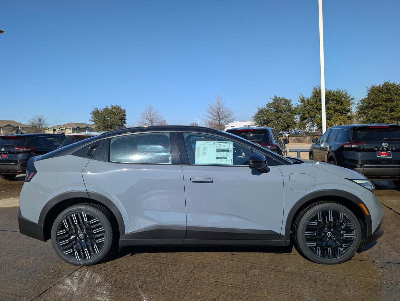 New 2026 Nissan Leaf Platinum+ image 3