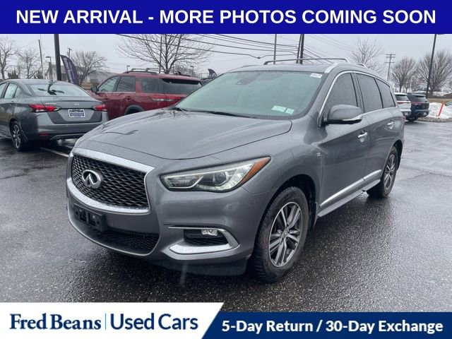 Used 2019 INFINITI QX60 Luxe w/ Essential Package image 7