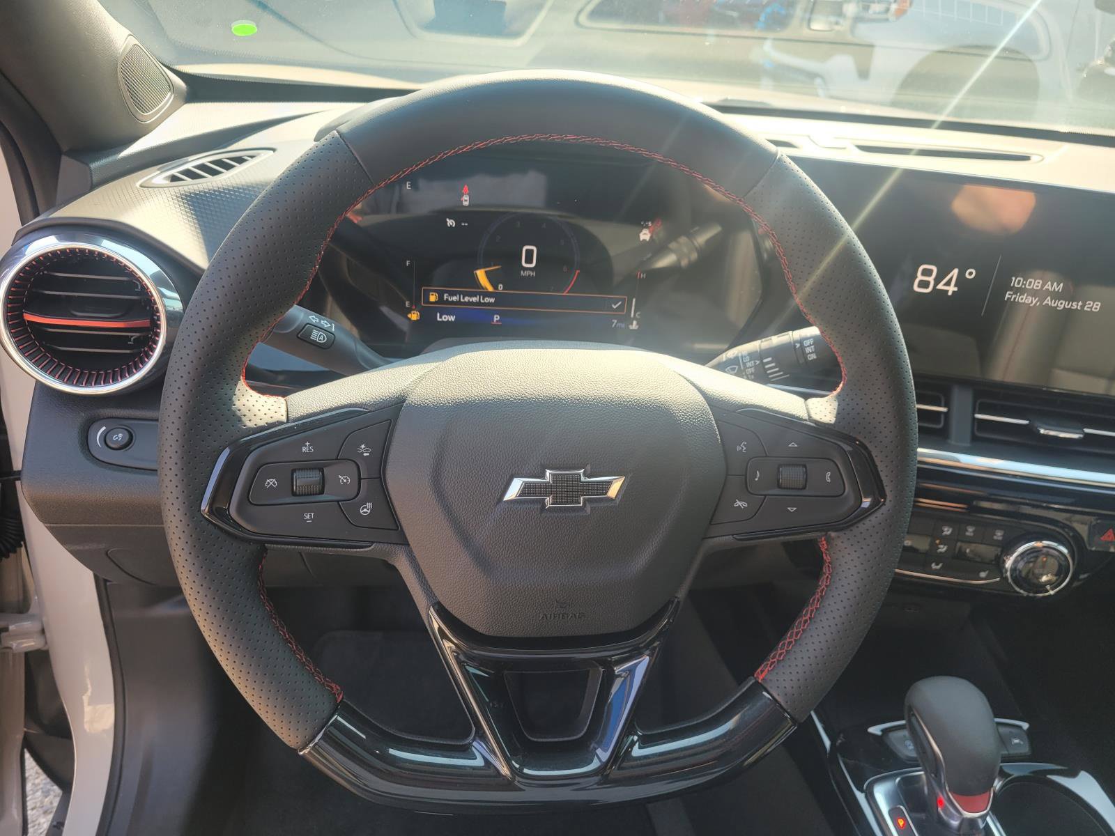 New 2026 Chevrolet Trax RS w/ Sunroof Package FWD image 16