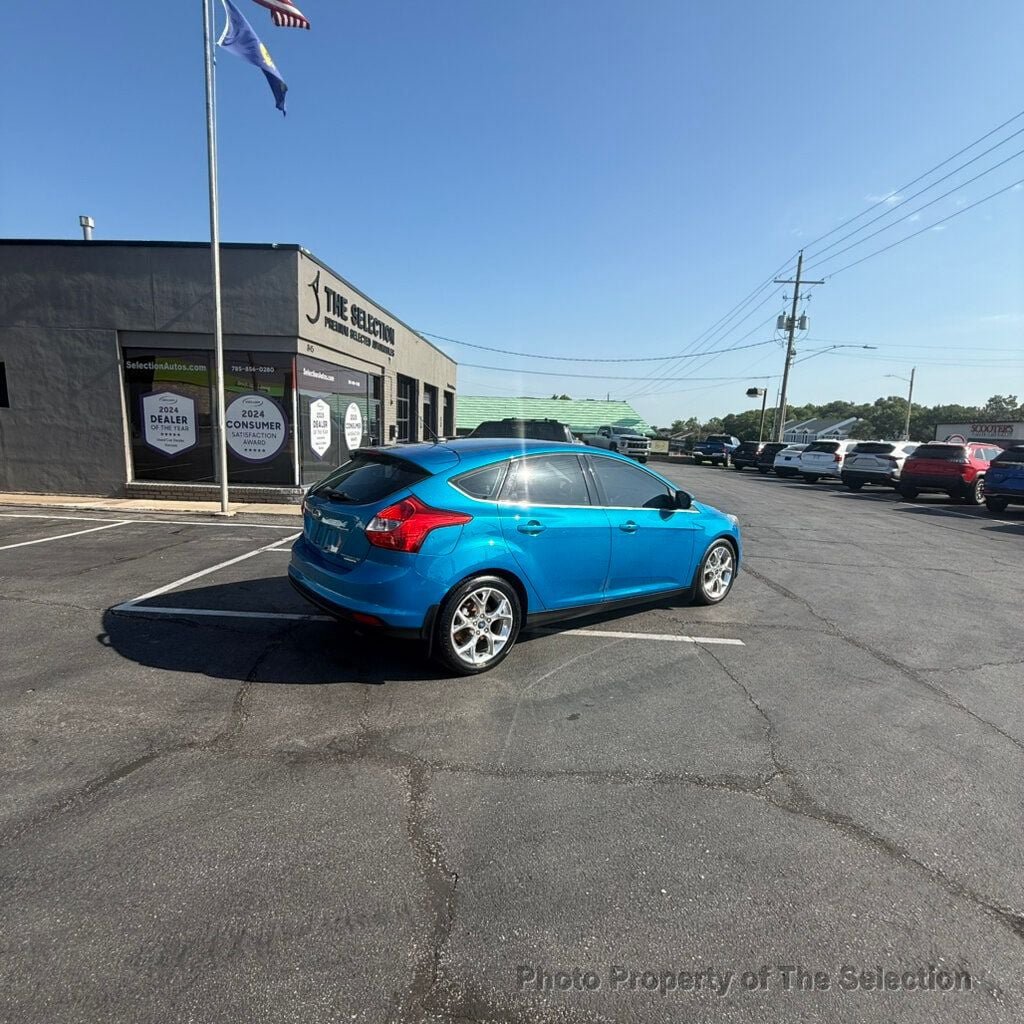 Used 2012 Ford Focus Titanium FWD image 17