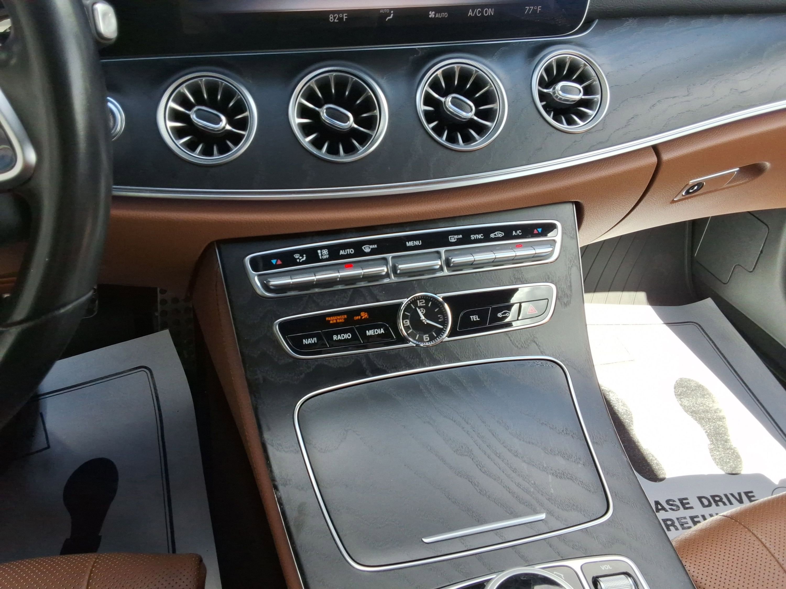 Used 2020 Mercedes-Benz E 450 4MATIC Cabriolet image 17