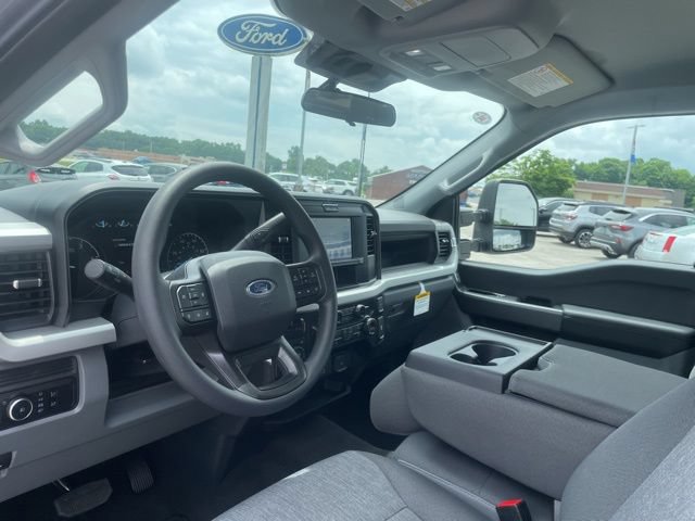 New 2026 Ford F250 XL w/ STX Appearance Package AWD/4WD image 25