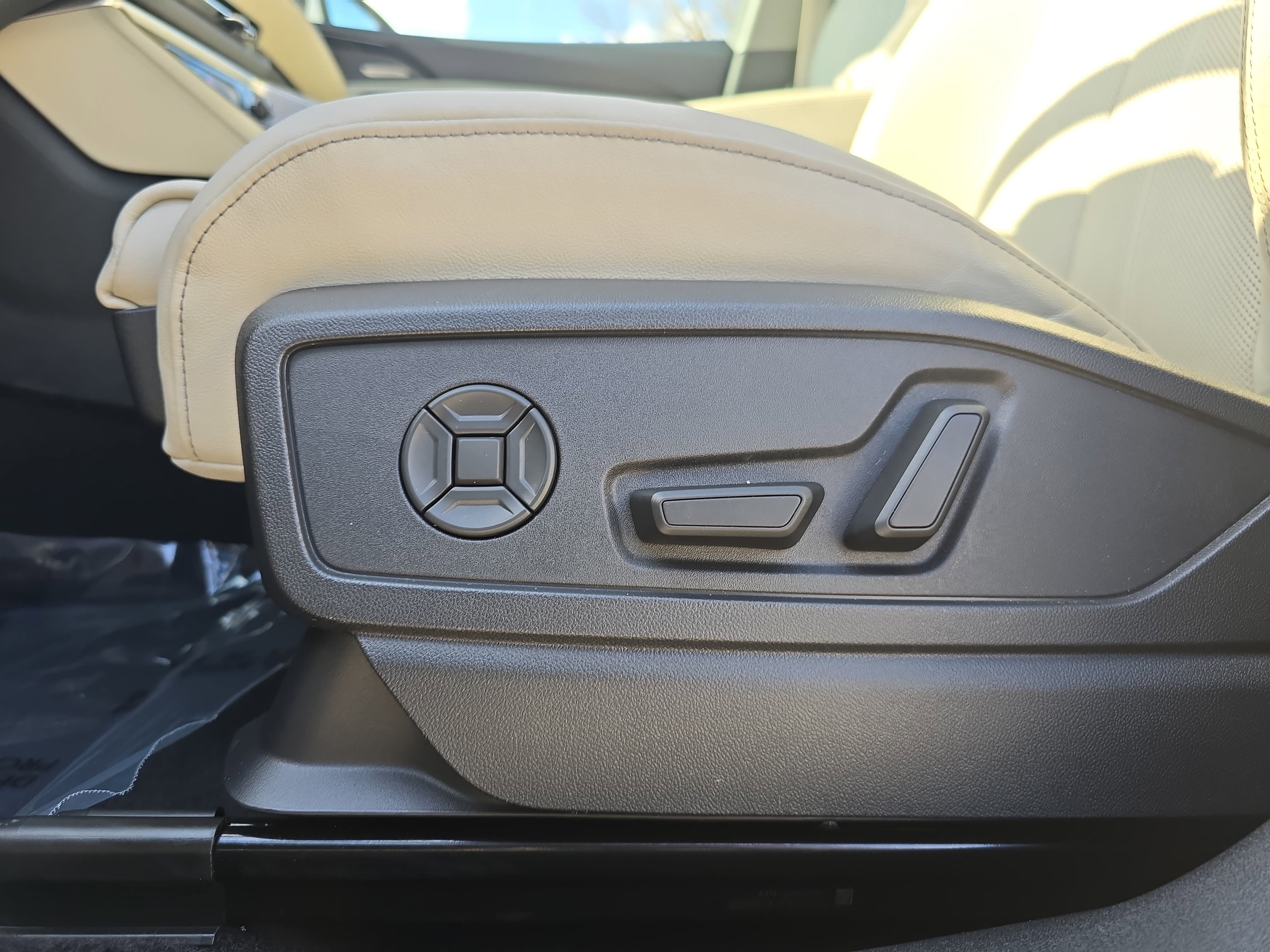 Certified 2025 Audi Q5 Premium Plus w/ Premium Plus image 26