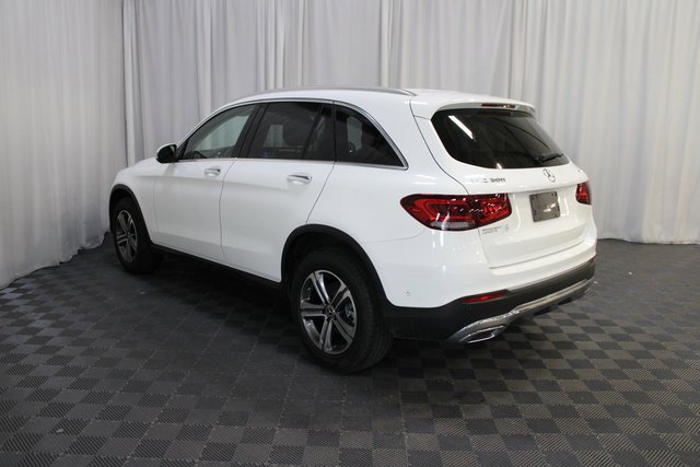 Used 2022 Mercedes-Benz GLC 300 4MATIC image 4