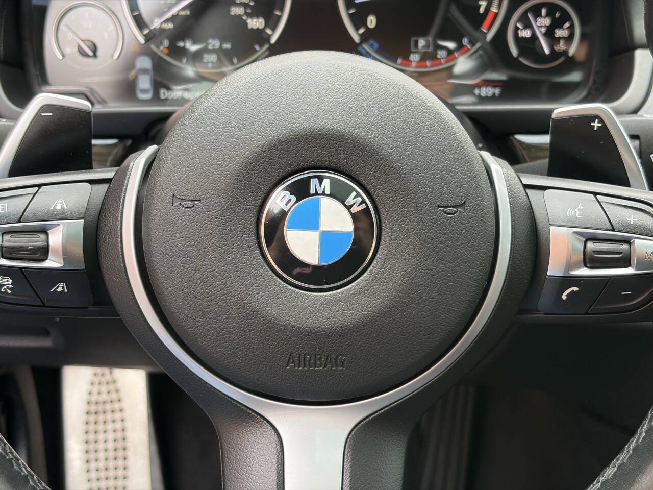 Used 2016 BMW 550i xDrive Sedan AWD/4WD image 33