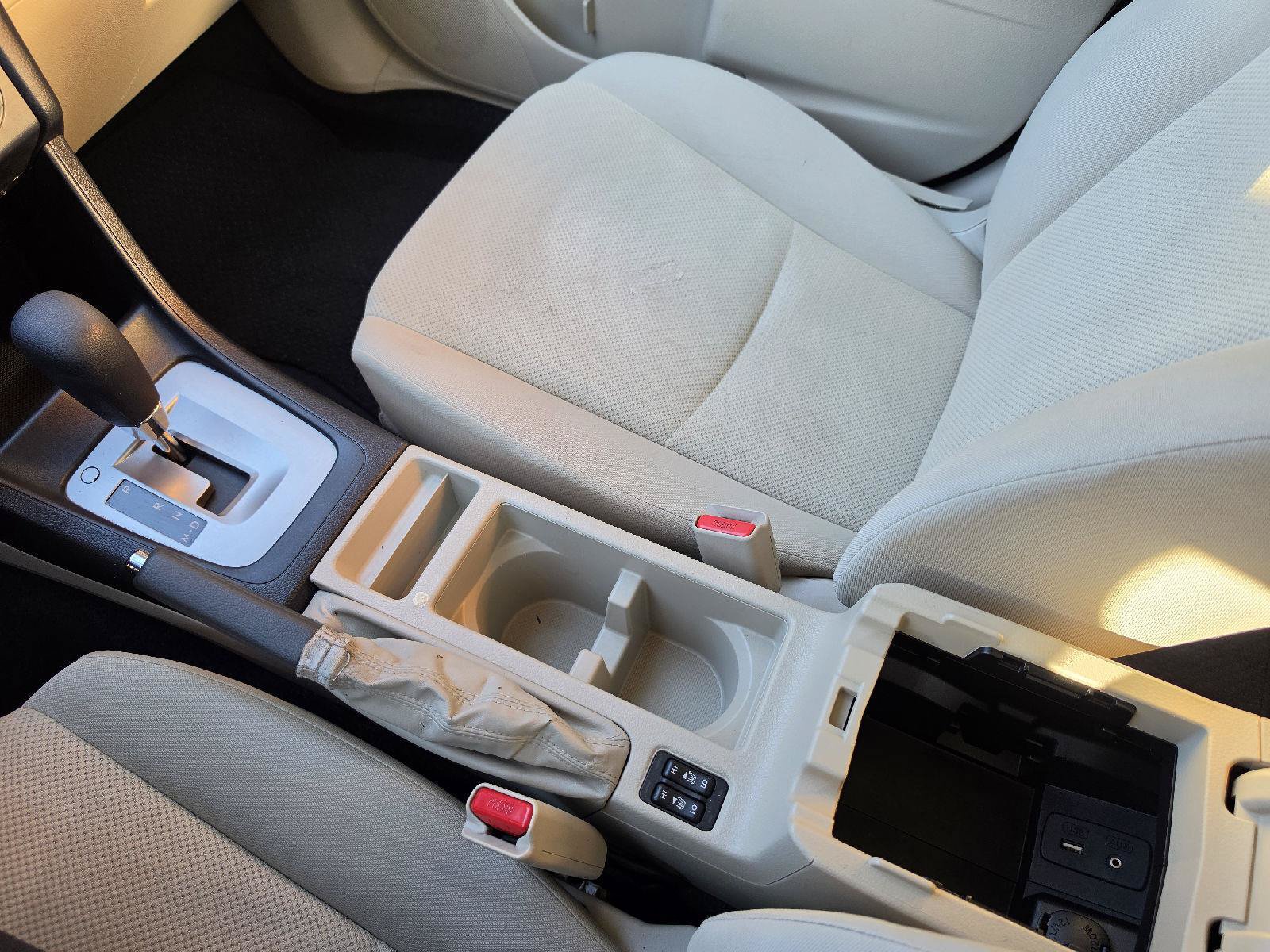 Used 2013 Subaru Impreza 2.0i Premium w/ All-Weather Pkg AWD/4WD image 19