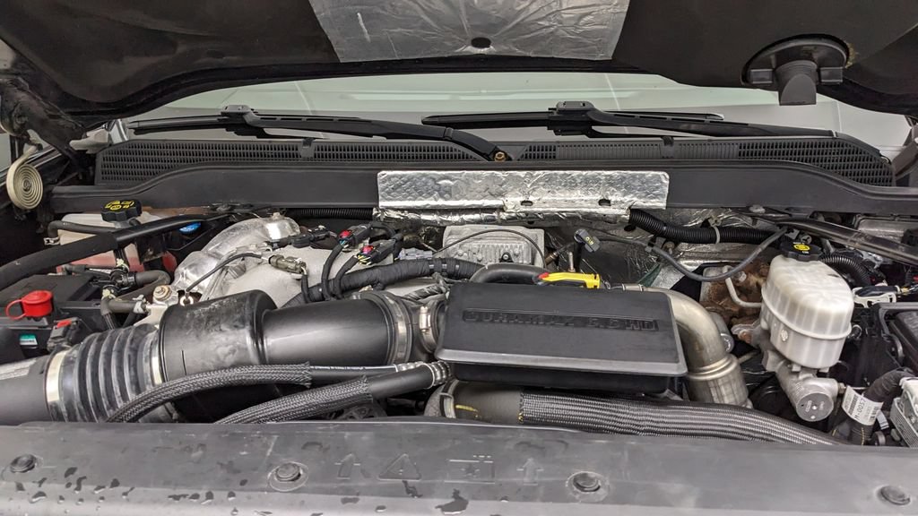 Used 2018 Chevrolet Silverado 2500 LTZ w/ Duramax Plus Package AWD/4WD image 43