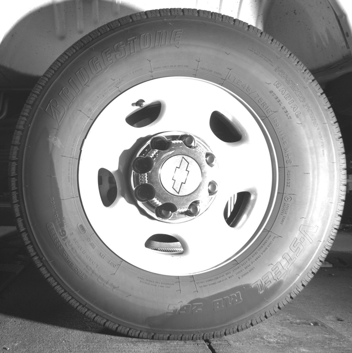 Used 2025 Chevrolet Express 3500 LT w/ LT Preferred Equipment Group image 14