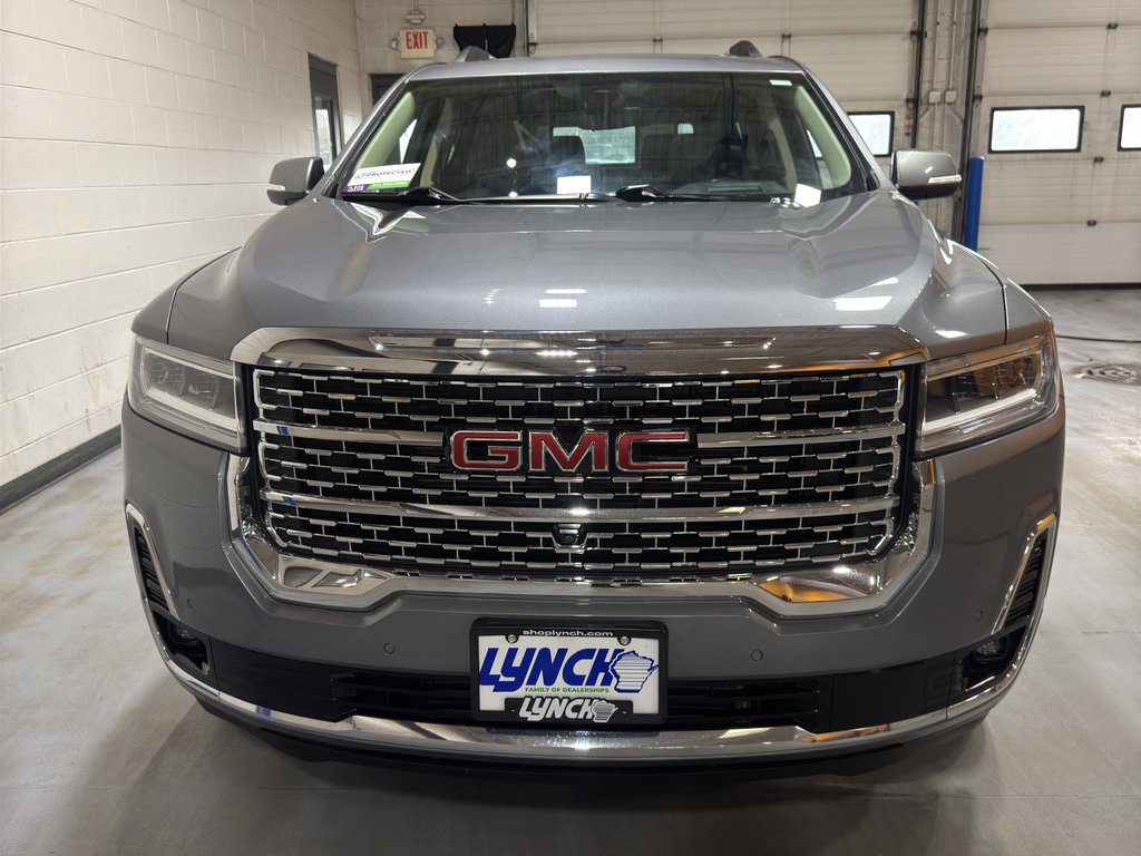 Used 2022 GMC Acadia Denali w/ GMC Pro Grade Package image 8