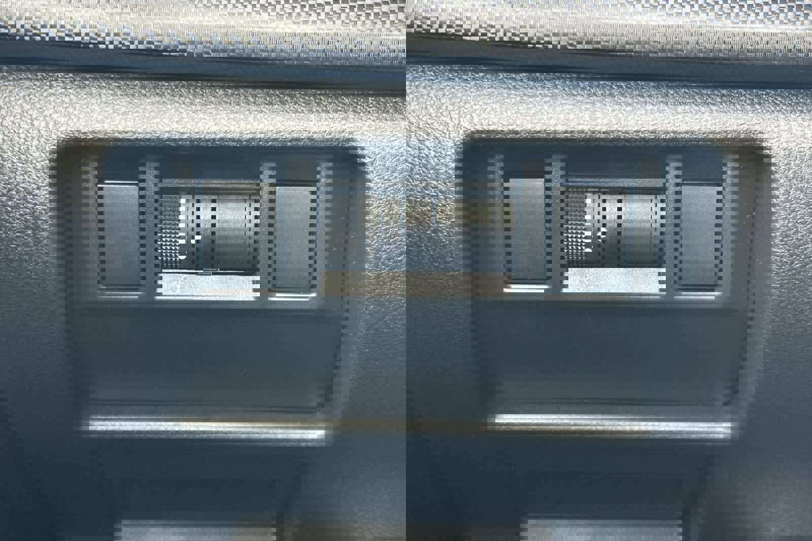 Certified 2024 Subaru Crosstrek 2.0i Premium image 30