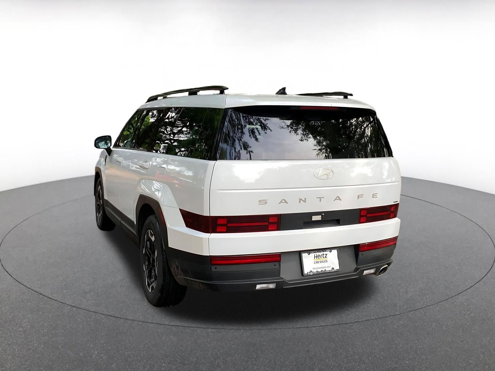 Used 2024 Hyundai Santa Fe SEL image 5