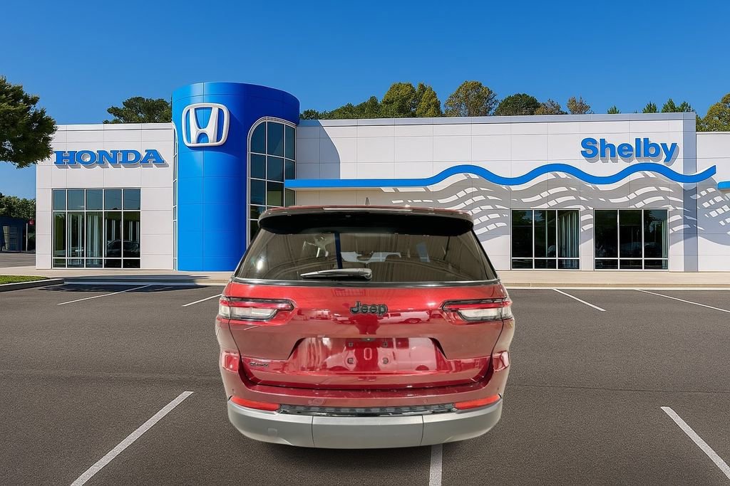 Used 2023 Jeep Grand Cherokee L Laredo image 7