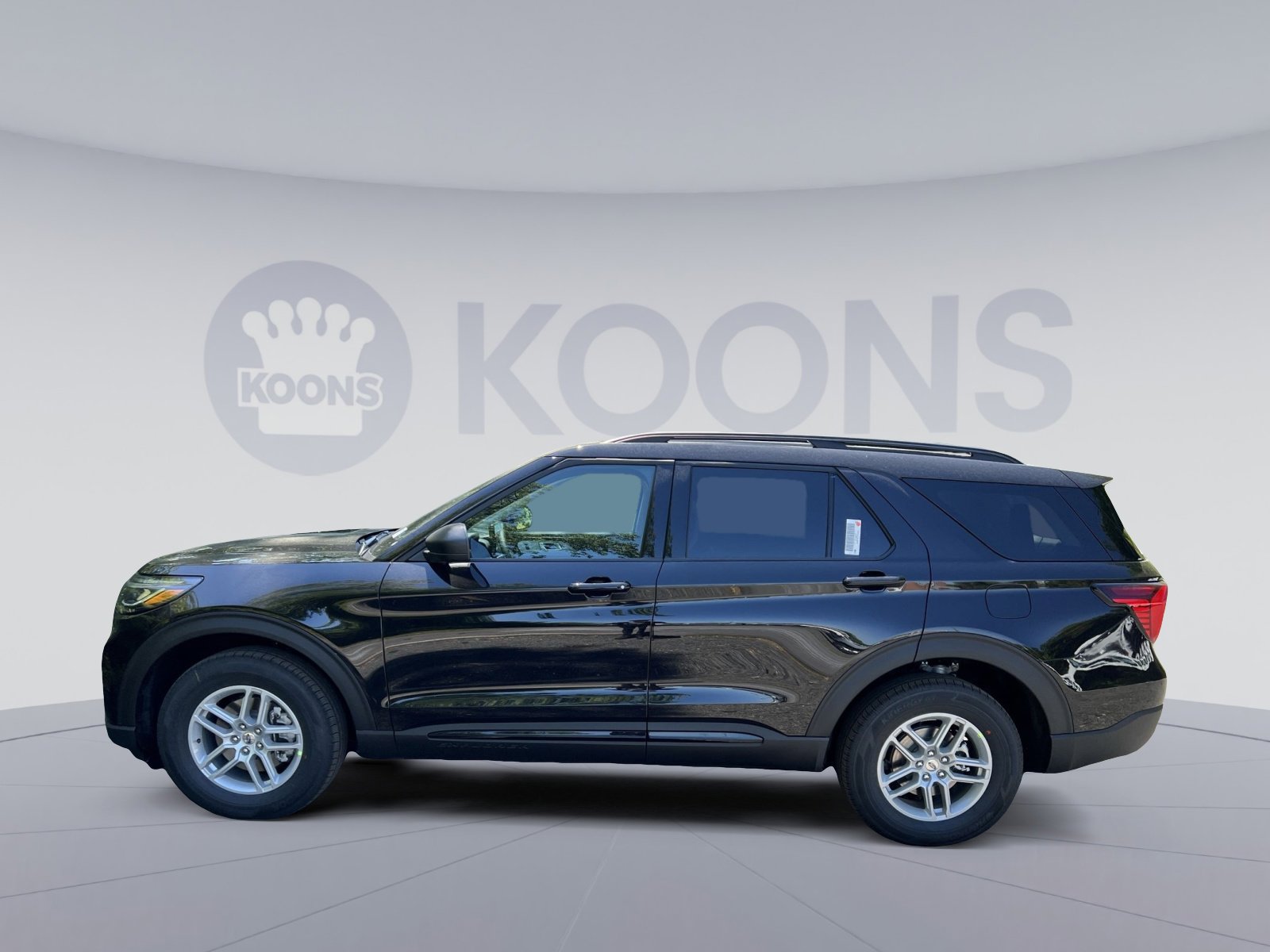 New 2026 Ford Explorer Active AWD/4WD image 7