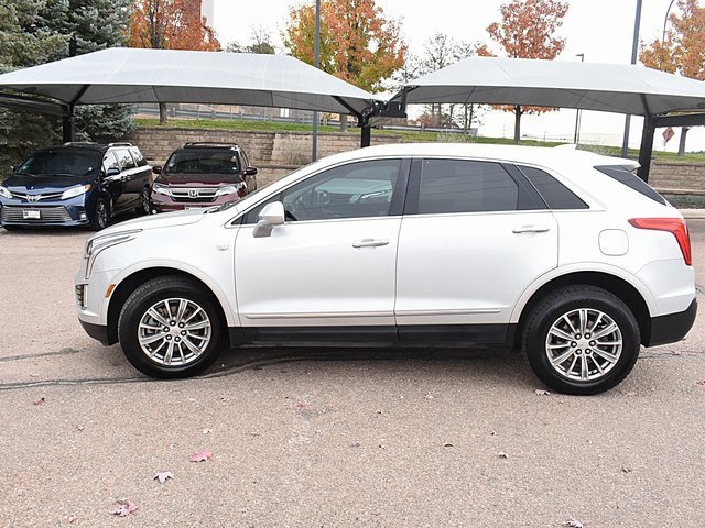 Used 2017 Cadillac XT5 Luxury w/ Driver Awareness Package image 5