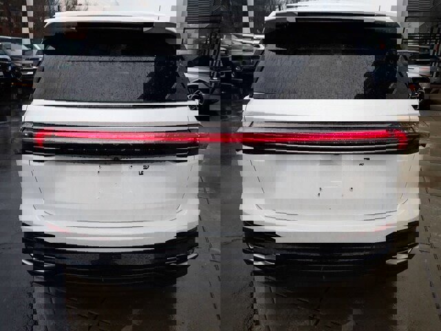 New 2026 Lincoln Nautilus Premier image 26