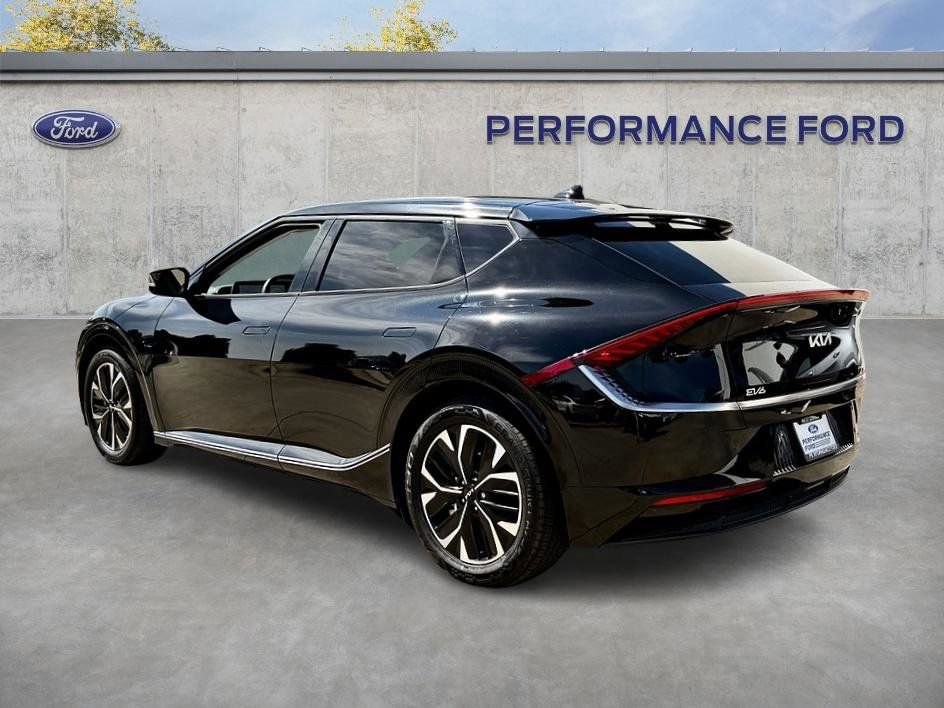 Used 2022 Kia EV6 Wind image 11