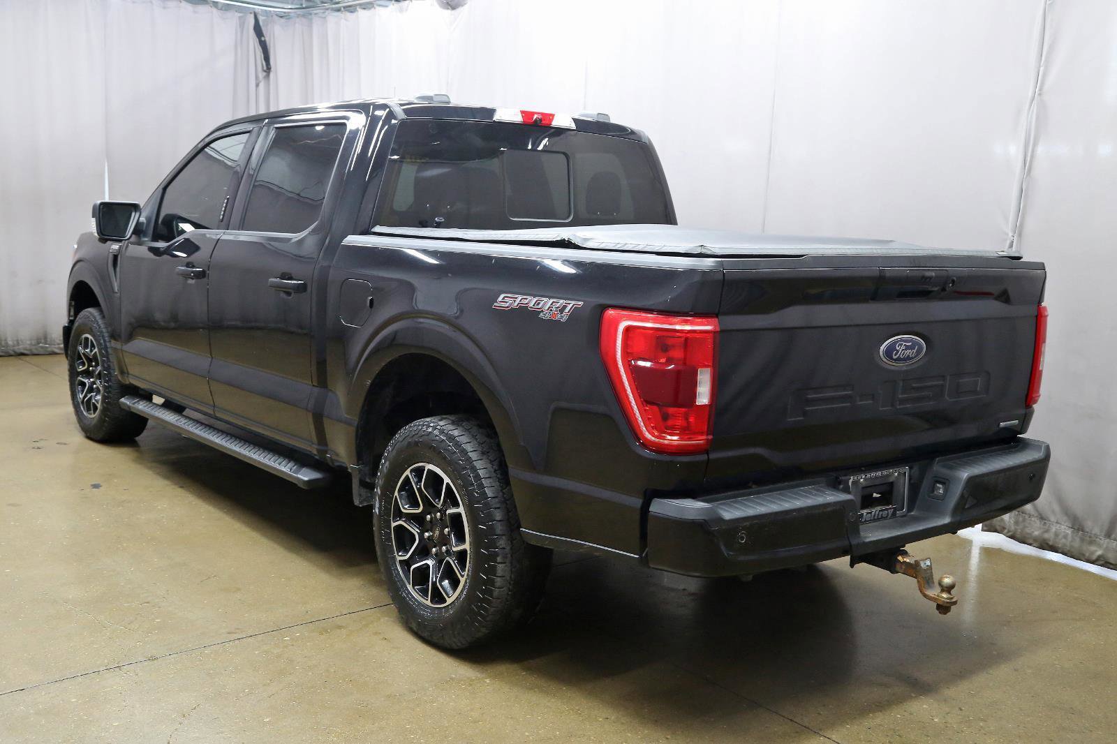 Used 2021 Ford F150 XLT w/ Equipment Group 302A High image 15