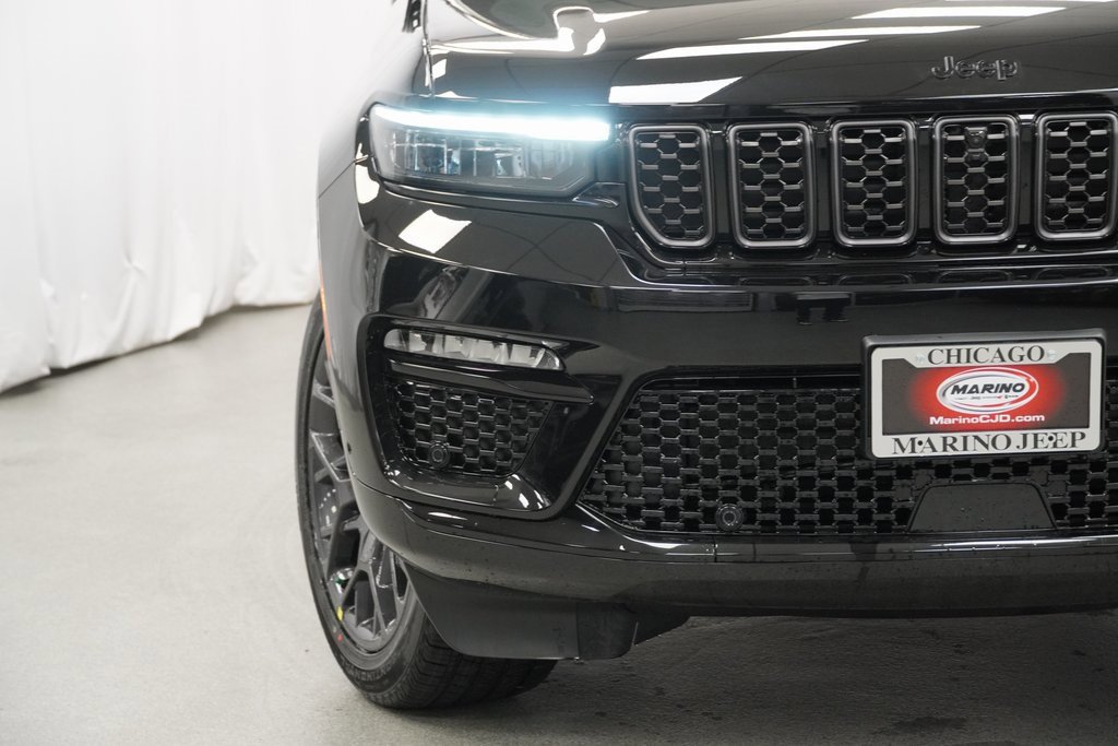 New 2025 Jeep Grand Cherokee Summit w/ Obsidian Package image 6