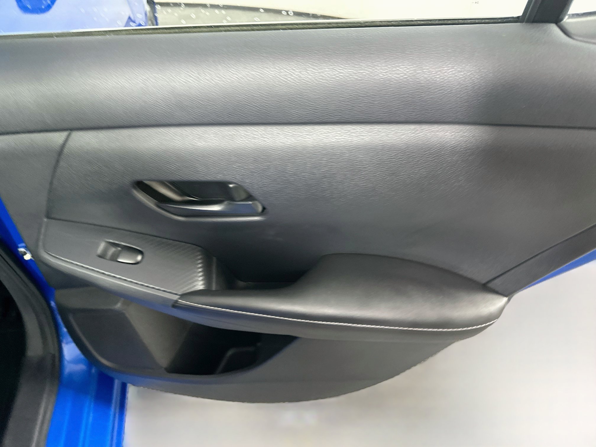 Used 2025 Nissan Sentra SV w/ All-Weather Package FWD image 28