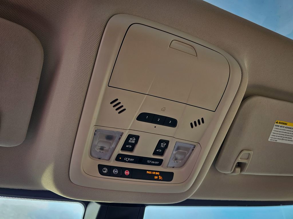 Certified 2023 GMC Acadia Denali w/ Denali Ultimate Package image 34