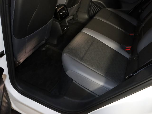 Used 2023 Volkswagen ID.4 Pro S image 29