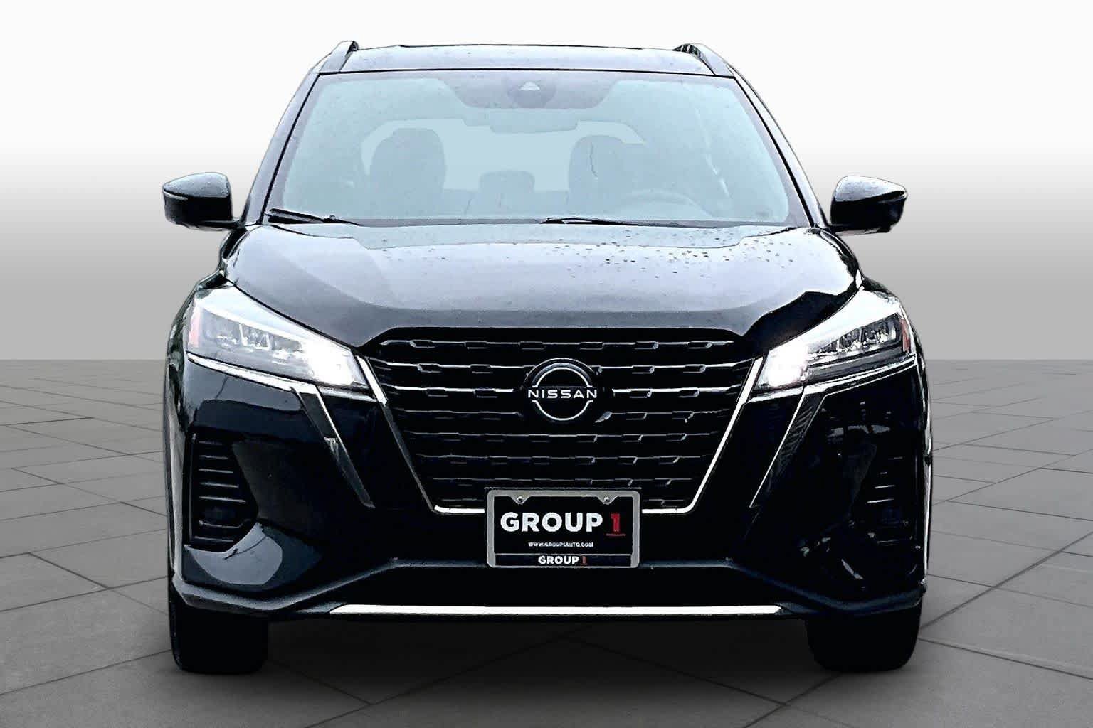 Certified 2024 Nissan Kicks SR FWD image 4