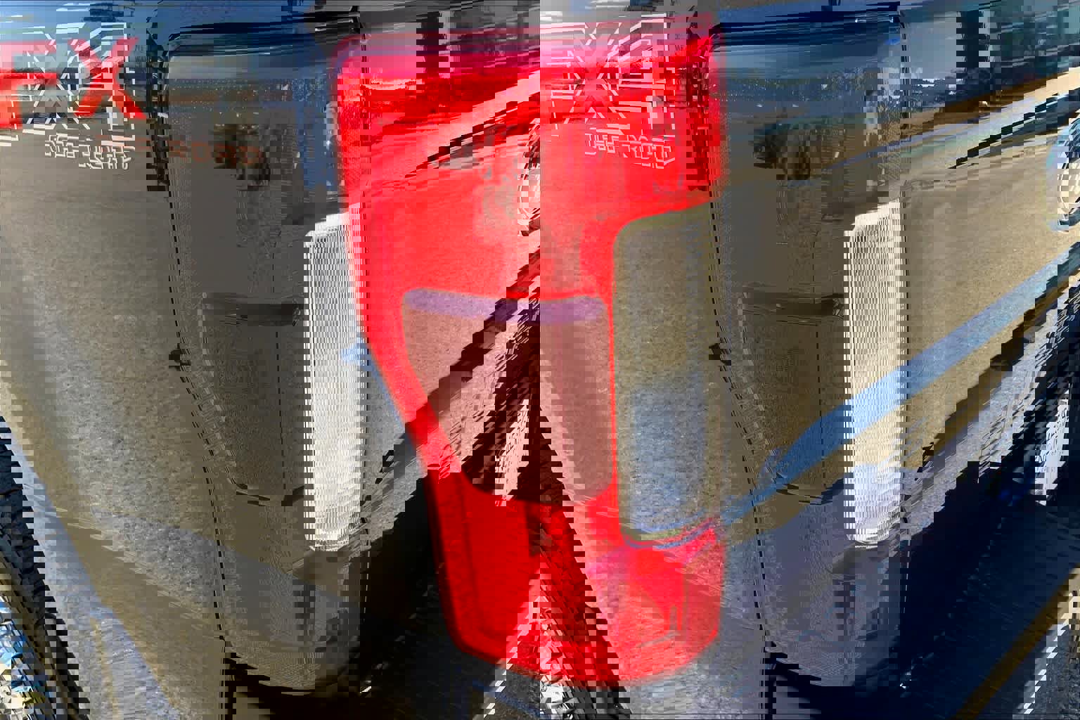 Used 2018 Ford F250 XLT w/ XLT Premium Package image 28