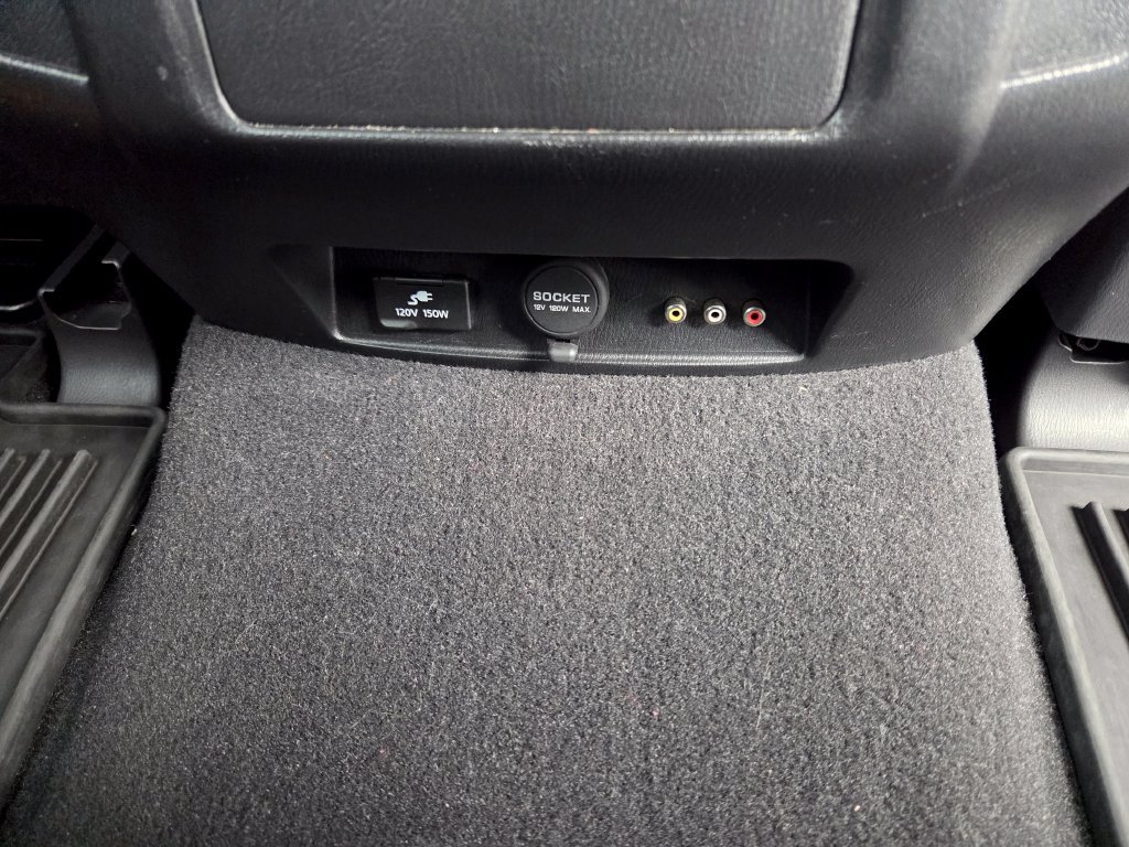 Used 2017 Nissan Armada Platinum w/ Captain Seat Package AWD/4WD image 45