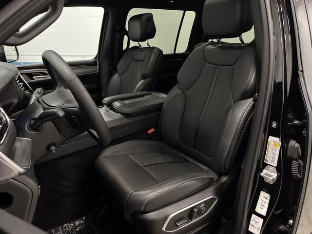 Used 2024 Jeep Wagoneer Series II image 4