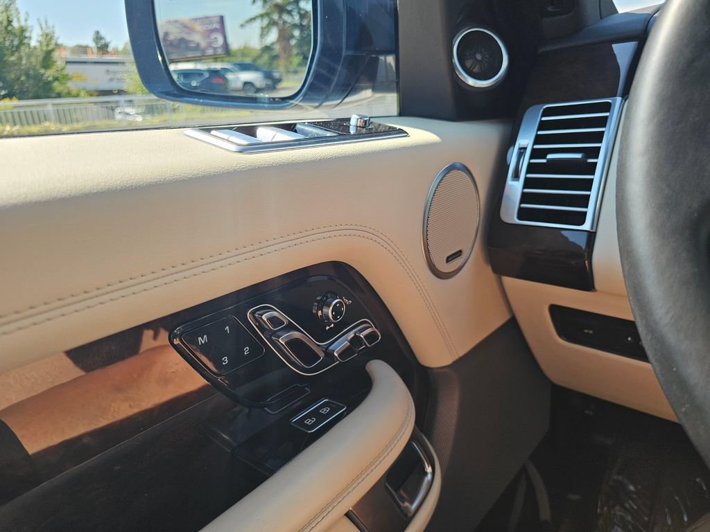 Used 2021 Land Rover Range Rover Westminster Edition AWD/4WD image 31