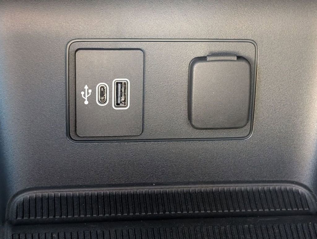 New 2026 Ford Explorer ST w/ Sun And Sound Package image 40