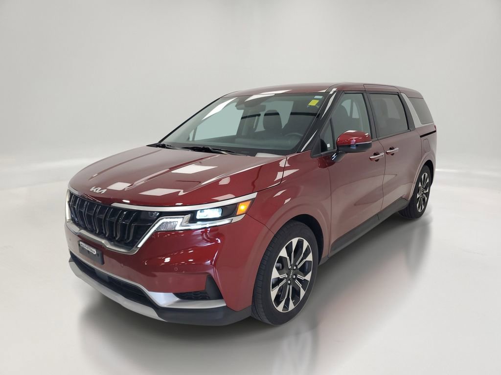 Used 2024 Kia Carnival EX FWD image 3